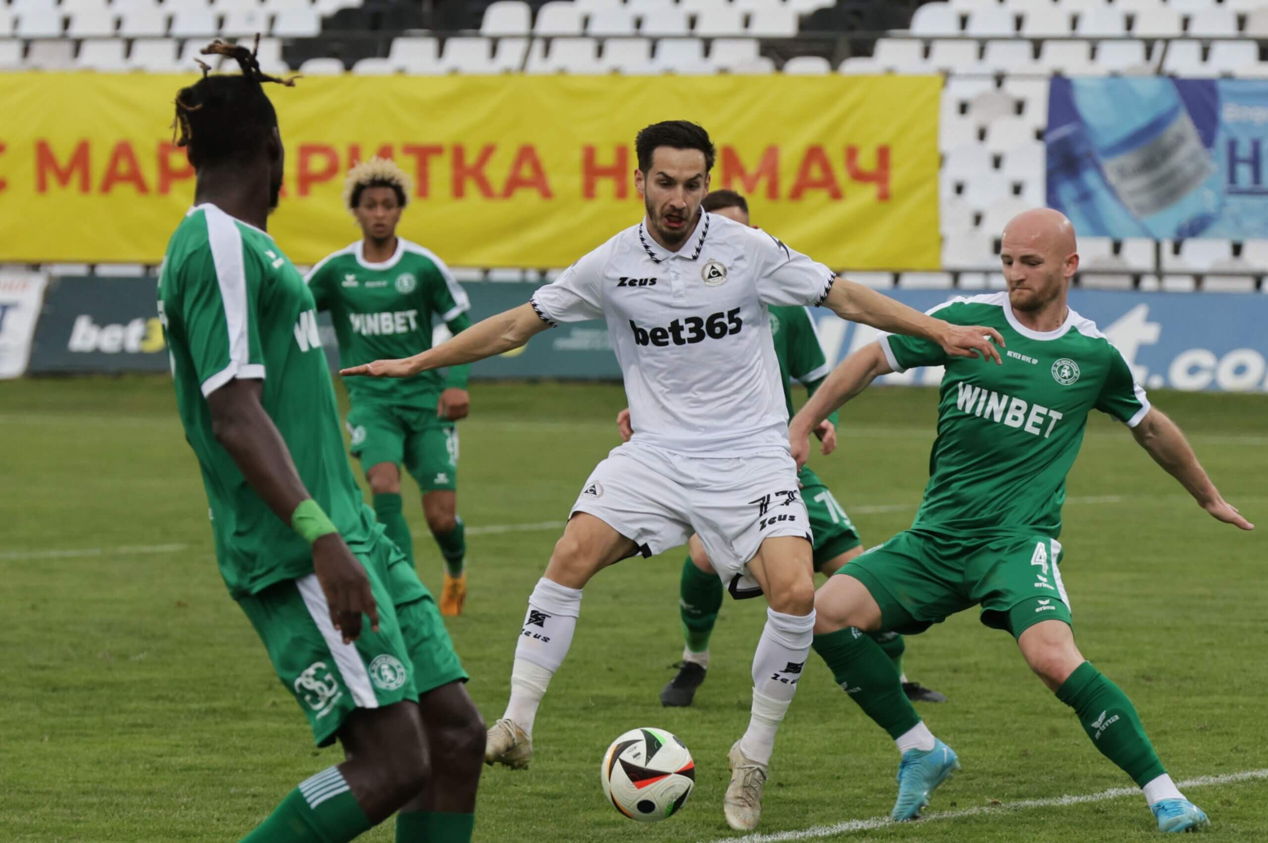 Ариан Кабаши