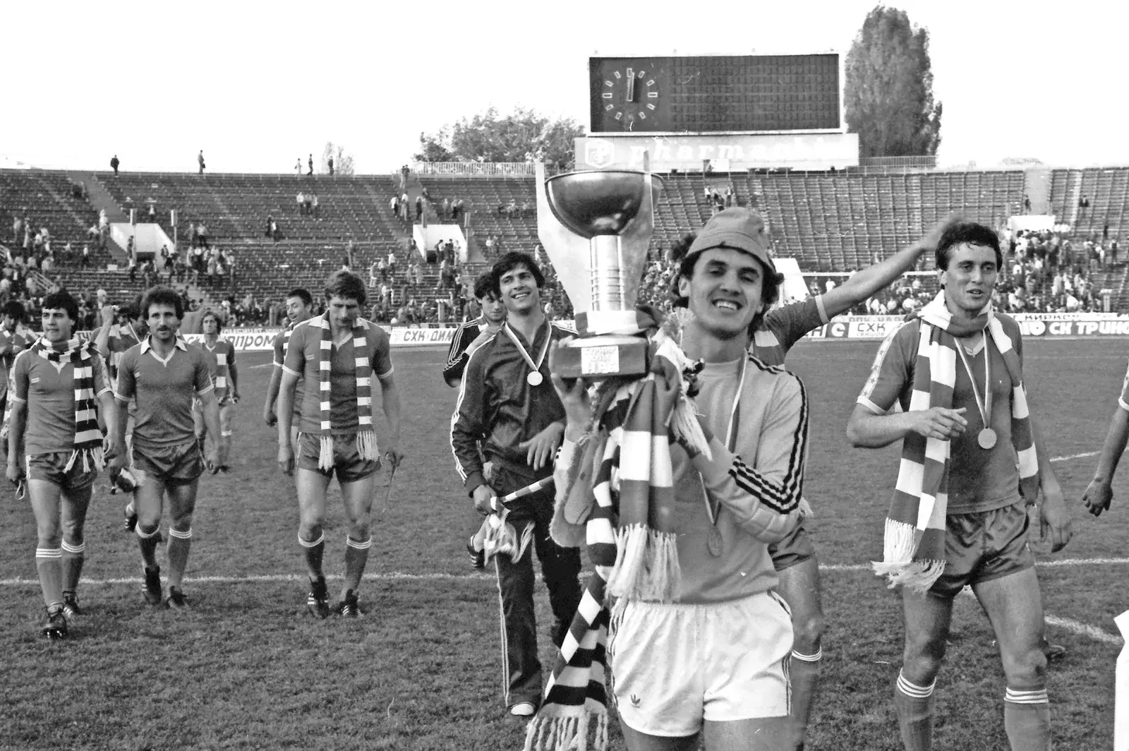 Борислав Михайлов