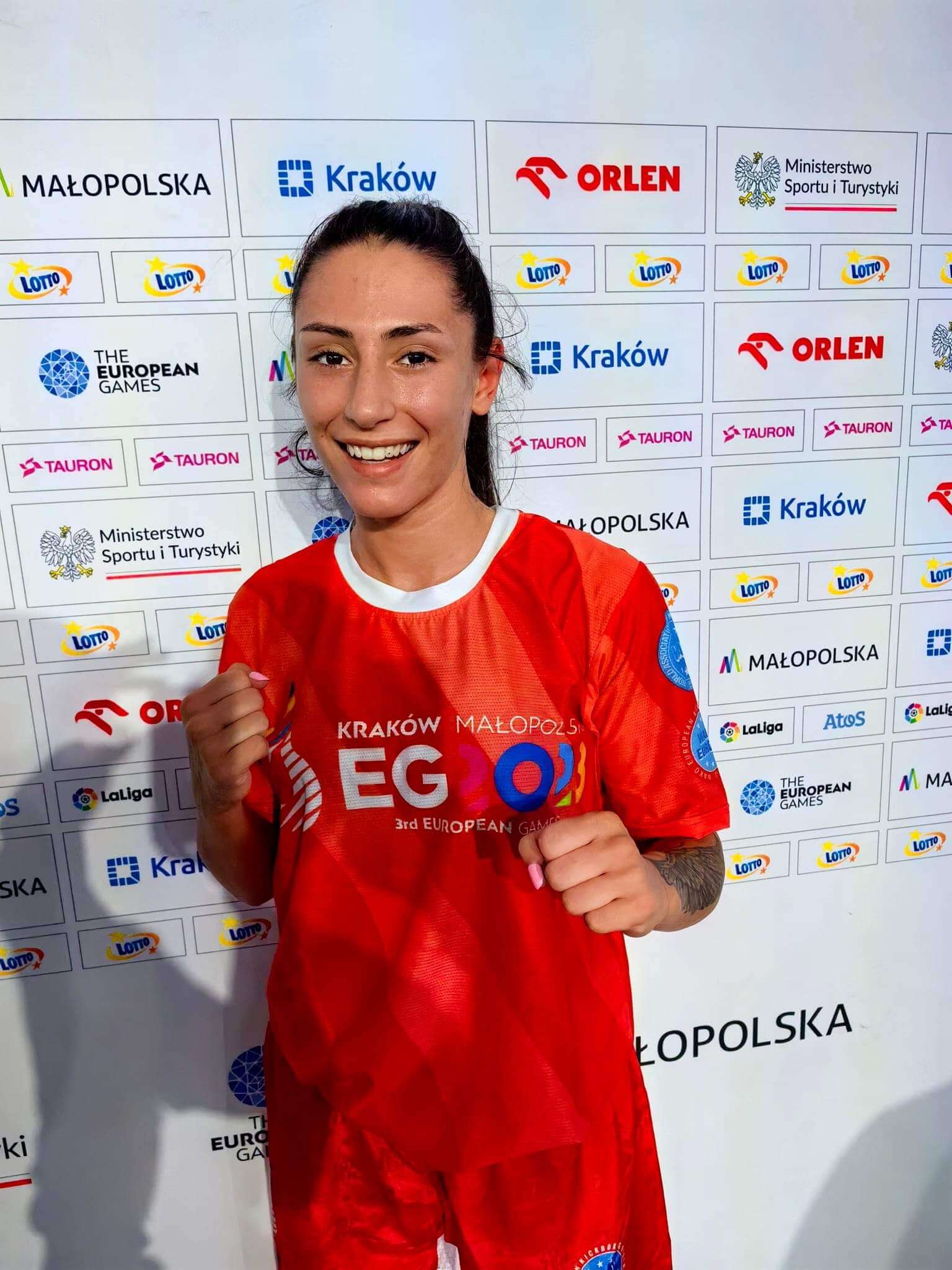 Кристина Николова кикбокс