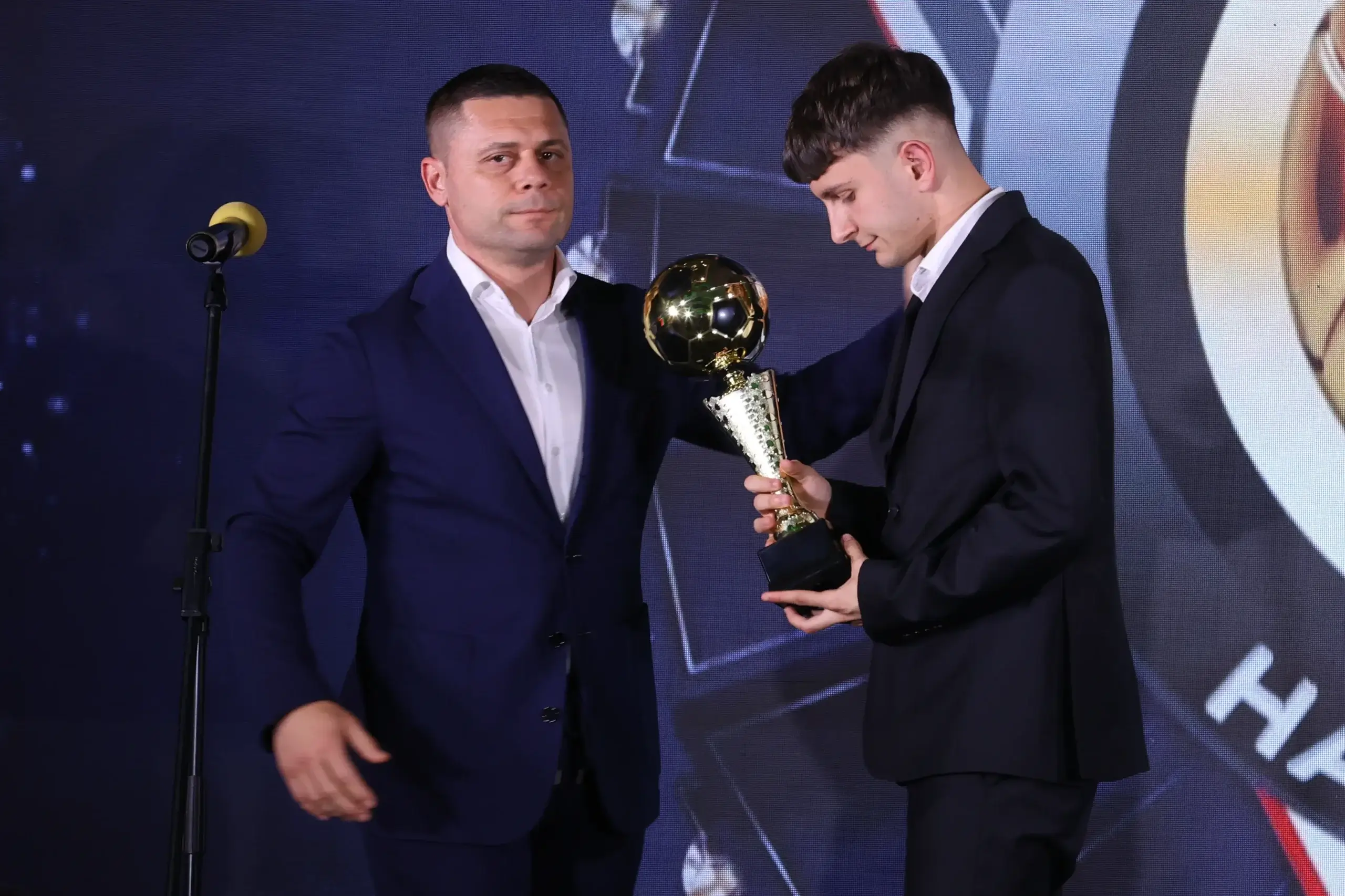 Кристиян Балов