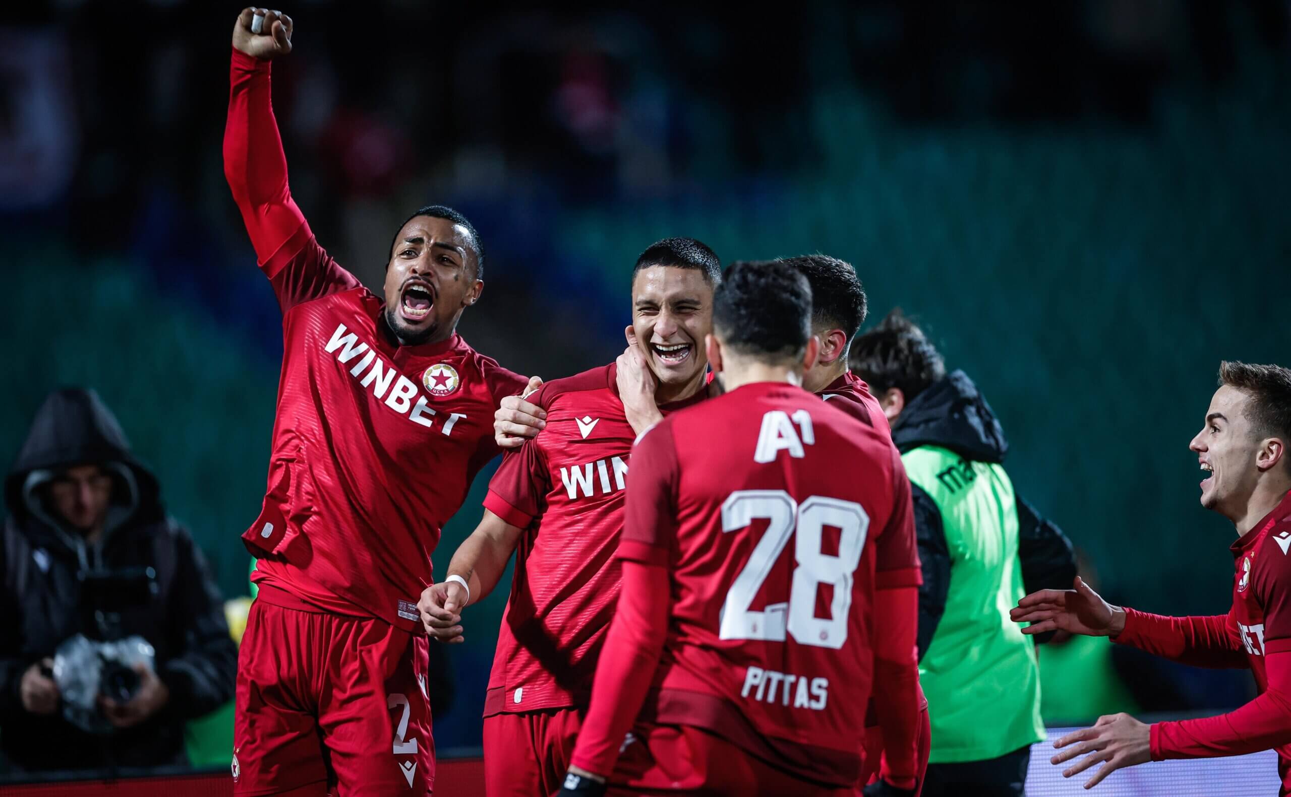 Давид Пастор