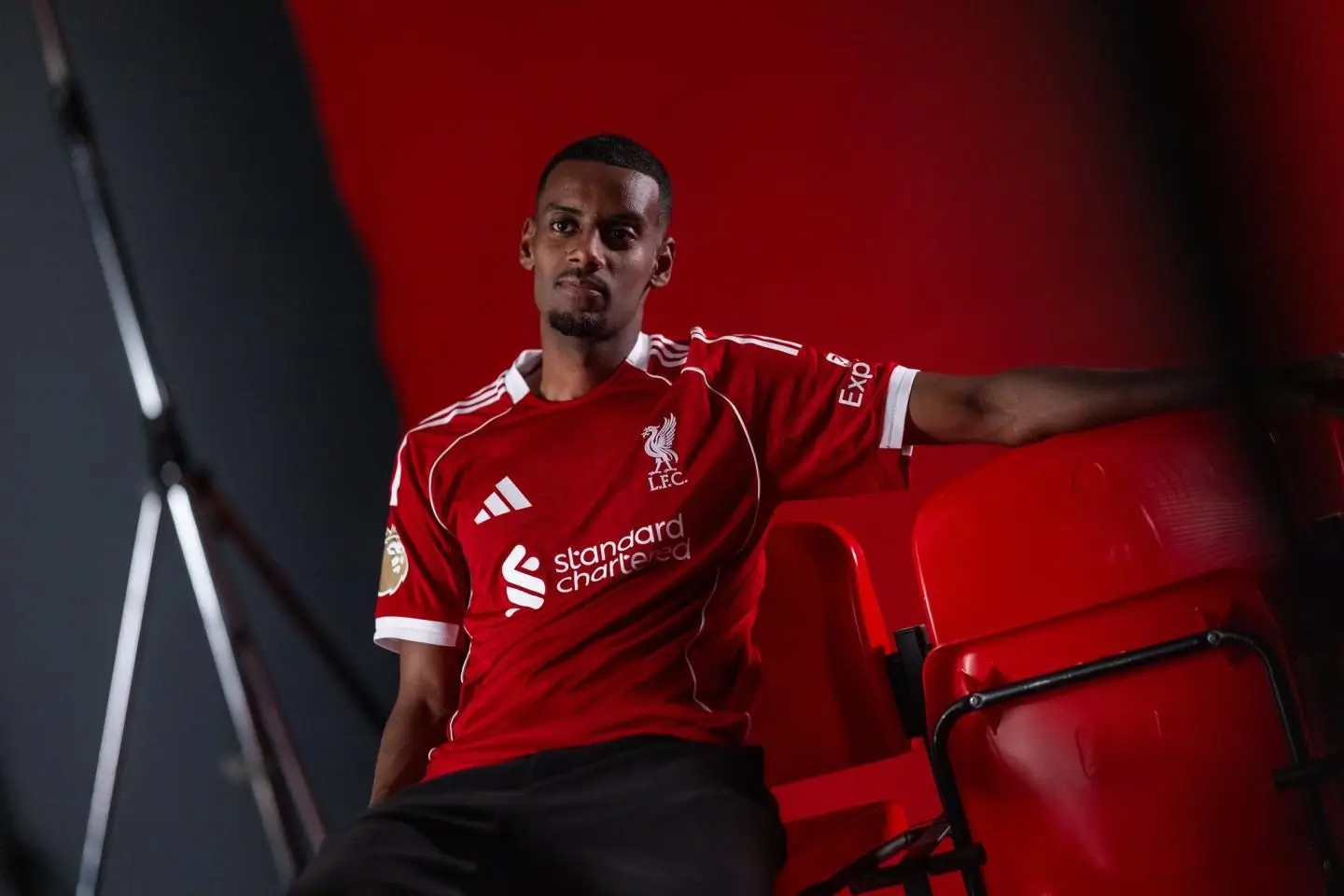 Александър Исак