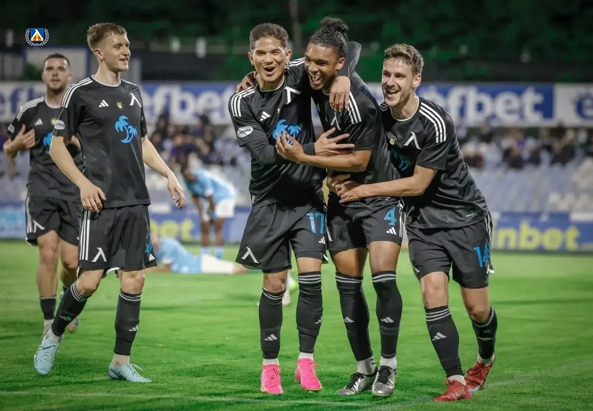 Евертон Бала, Кристиан Макун и Илиян Стефанов