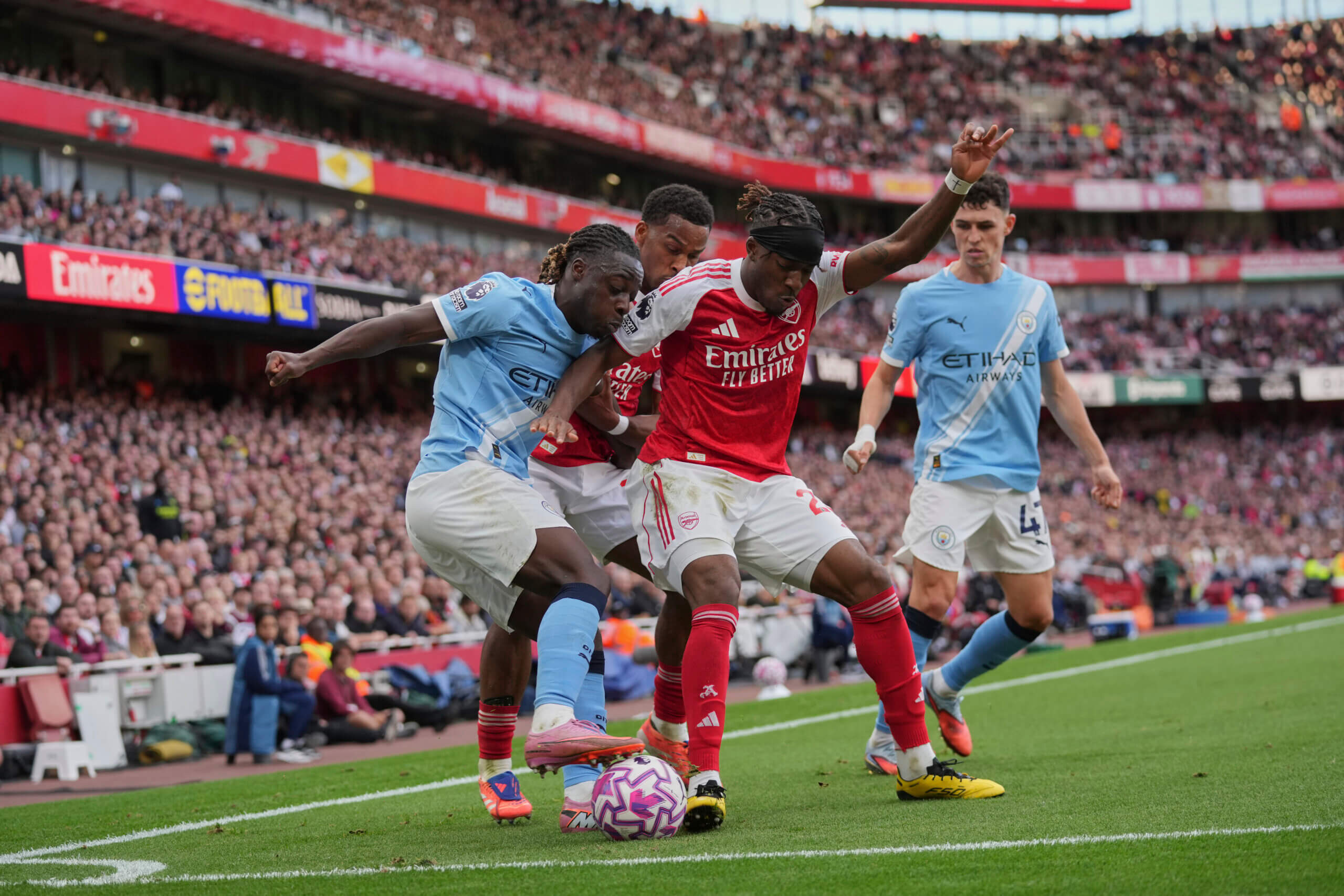 Нони Мадуеке и Жереми Доку