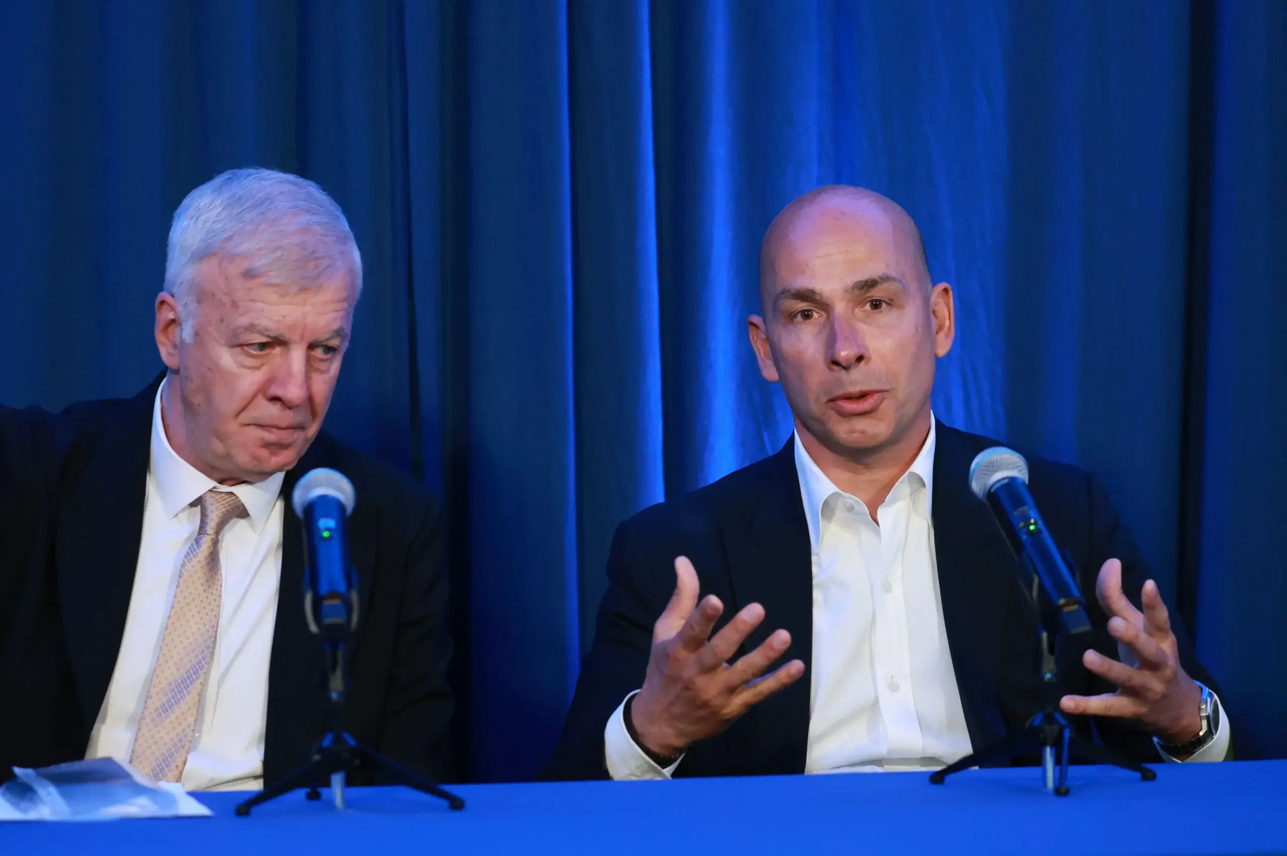 Наско Сираков, Атанас Бостанджиев