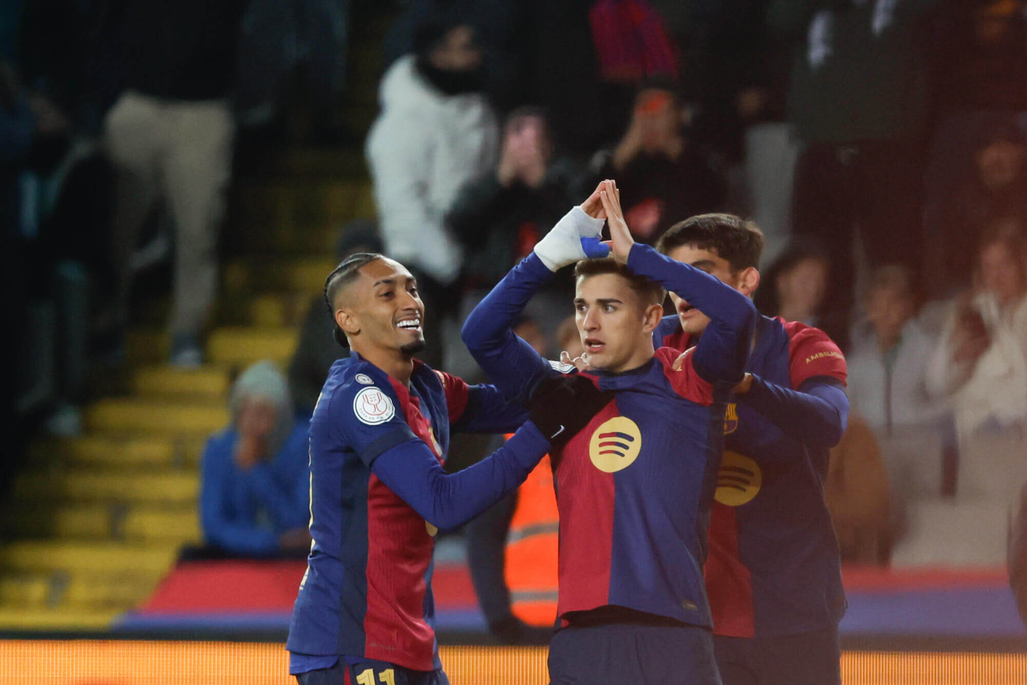 Jogadores do Barcelona comemorando