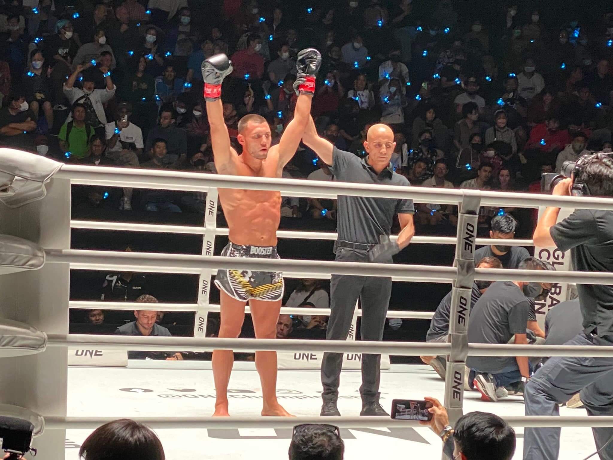 Богдан Шумаров