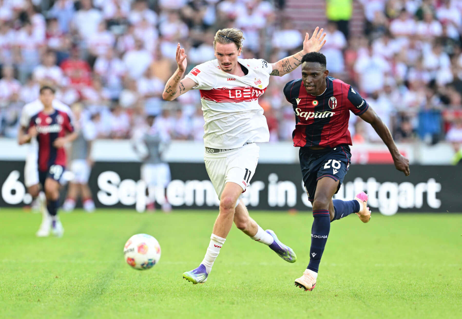 Il Bologna nella partita contro lo Stuttgart