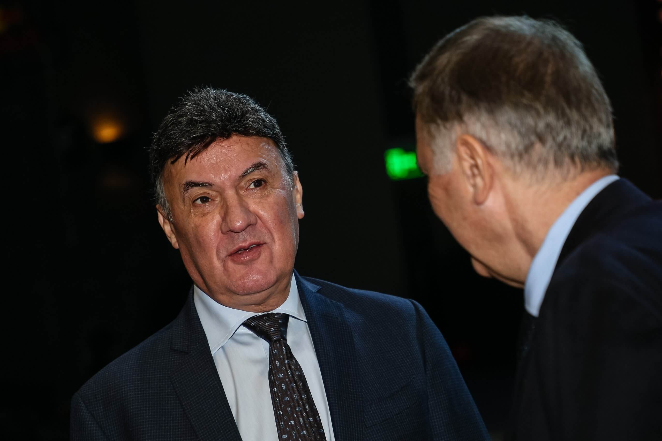 Борислав Михайлов
