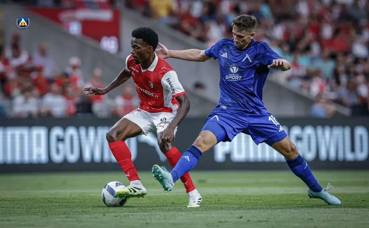 Мао Йепи Доргелес Ги-Марио Бока и Гашпър Търдин