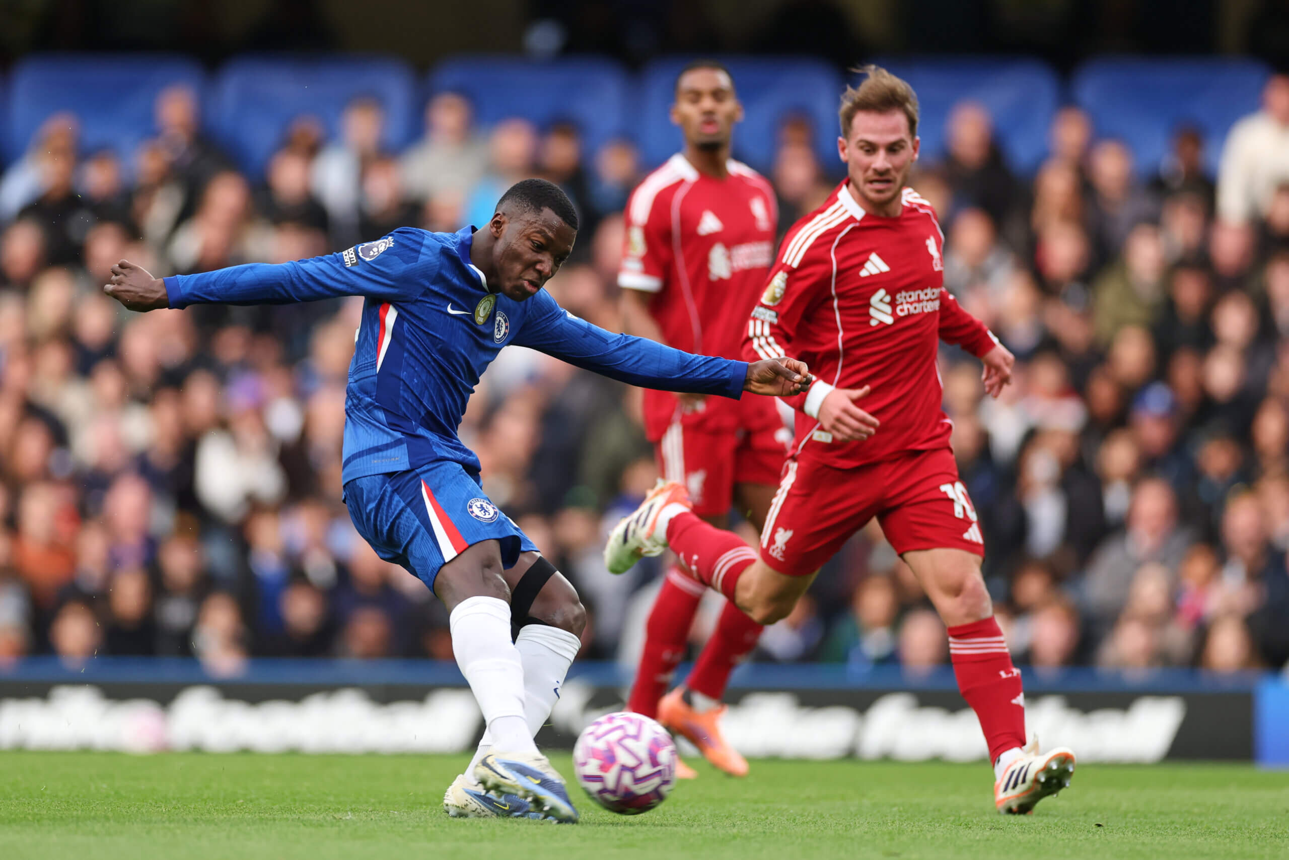 Мойсес Кайседо