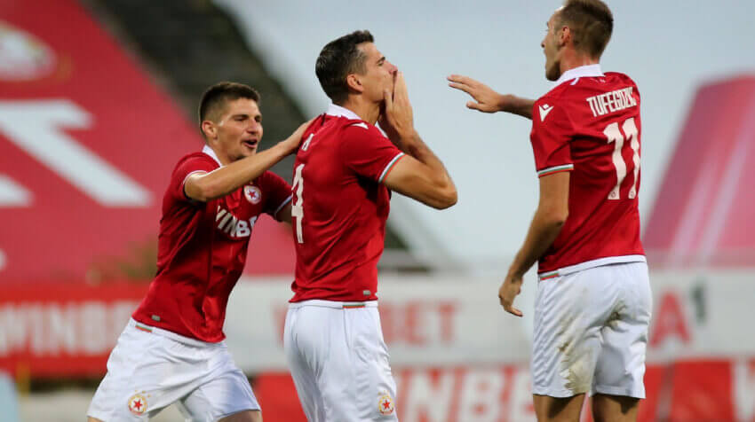 CSKA-Sofia - kegembiraan gol bagi tim