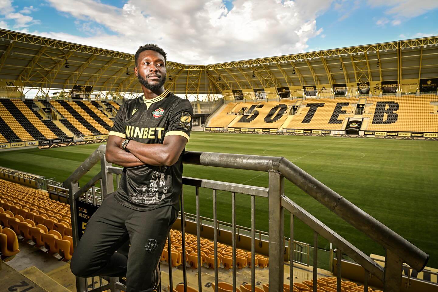 Енок Кватенг