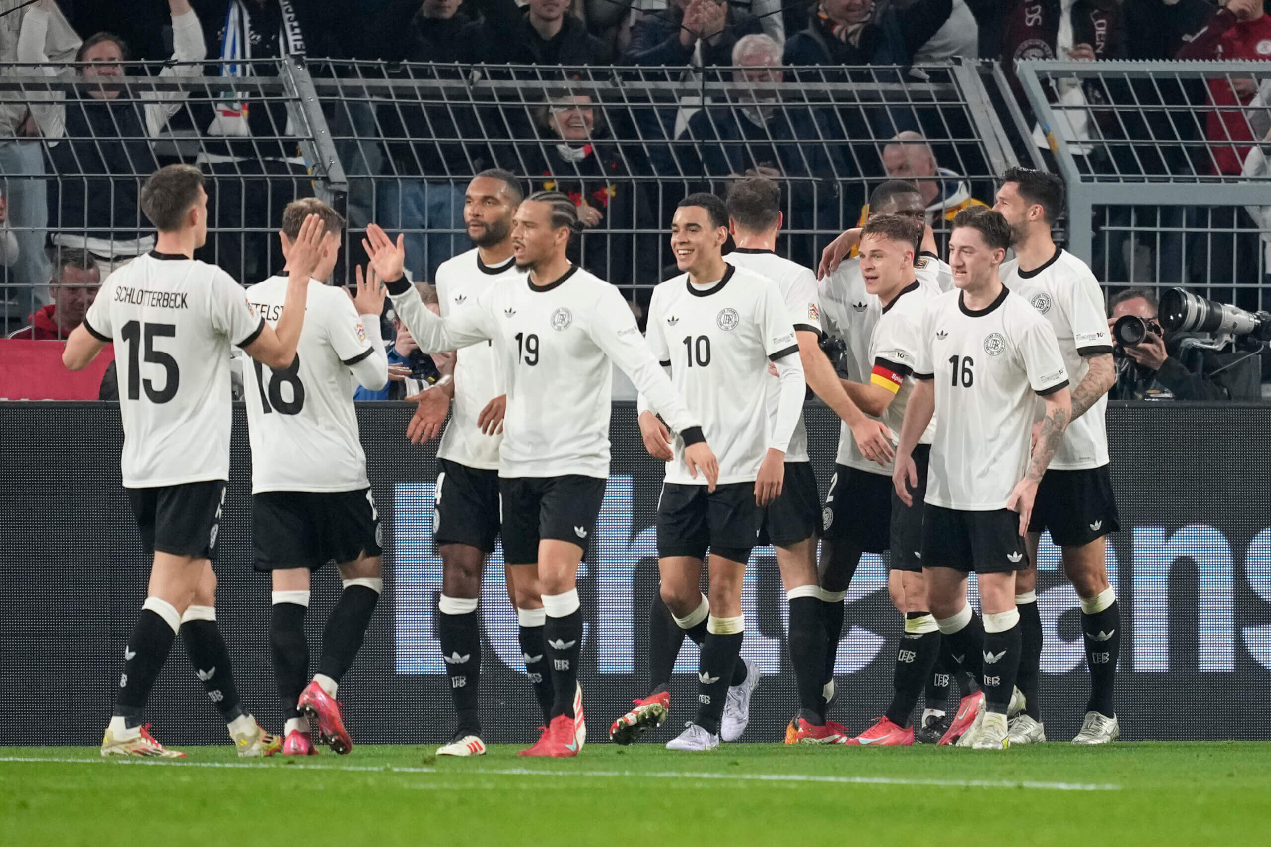 Джамал Мусиала, Германия