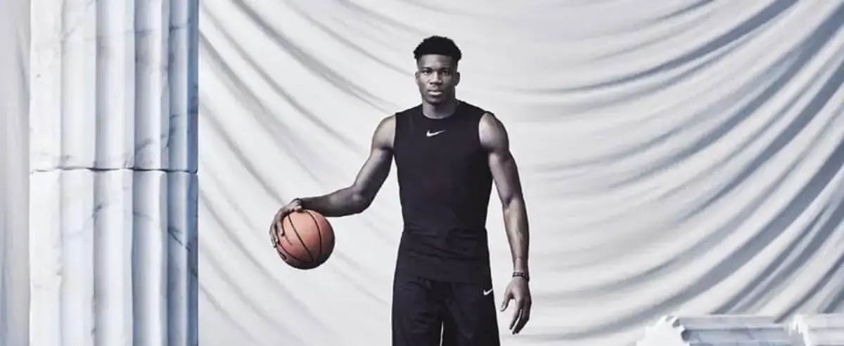 Giannis Antetokounmpo basketball