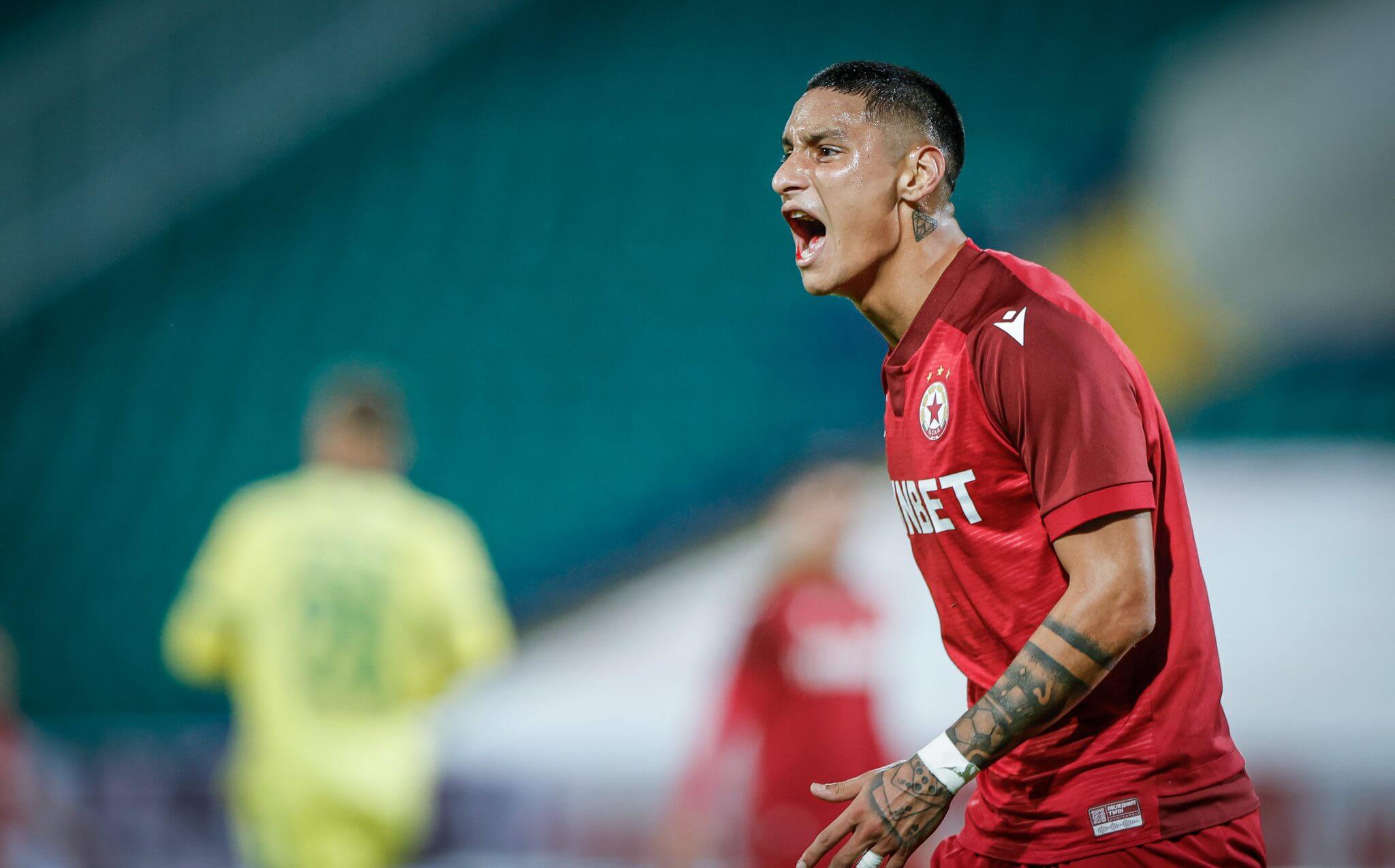 Леандро Годой