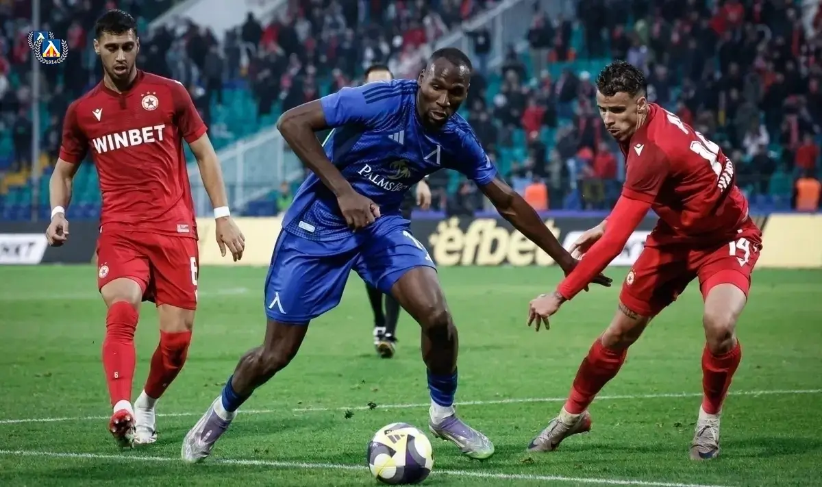 Мустафа Сангаре, Бруно Жордао и Теодор Иванов