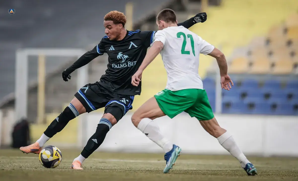 Армстронг Око-Флекс и Александър Башлиев