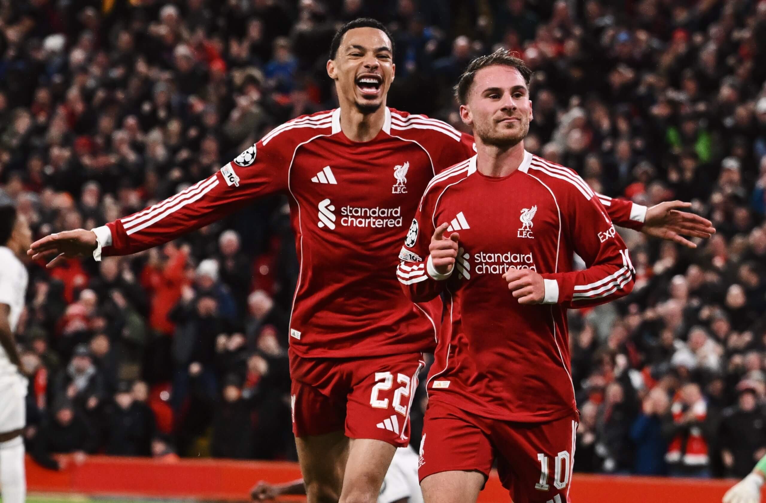 Юго Екитике и Алексис Мак Алистър