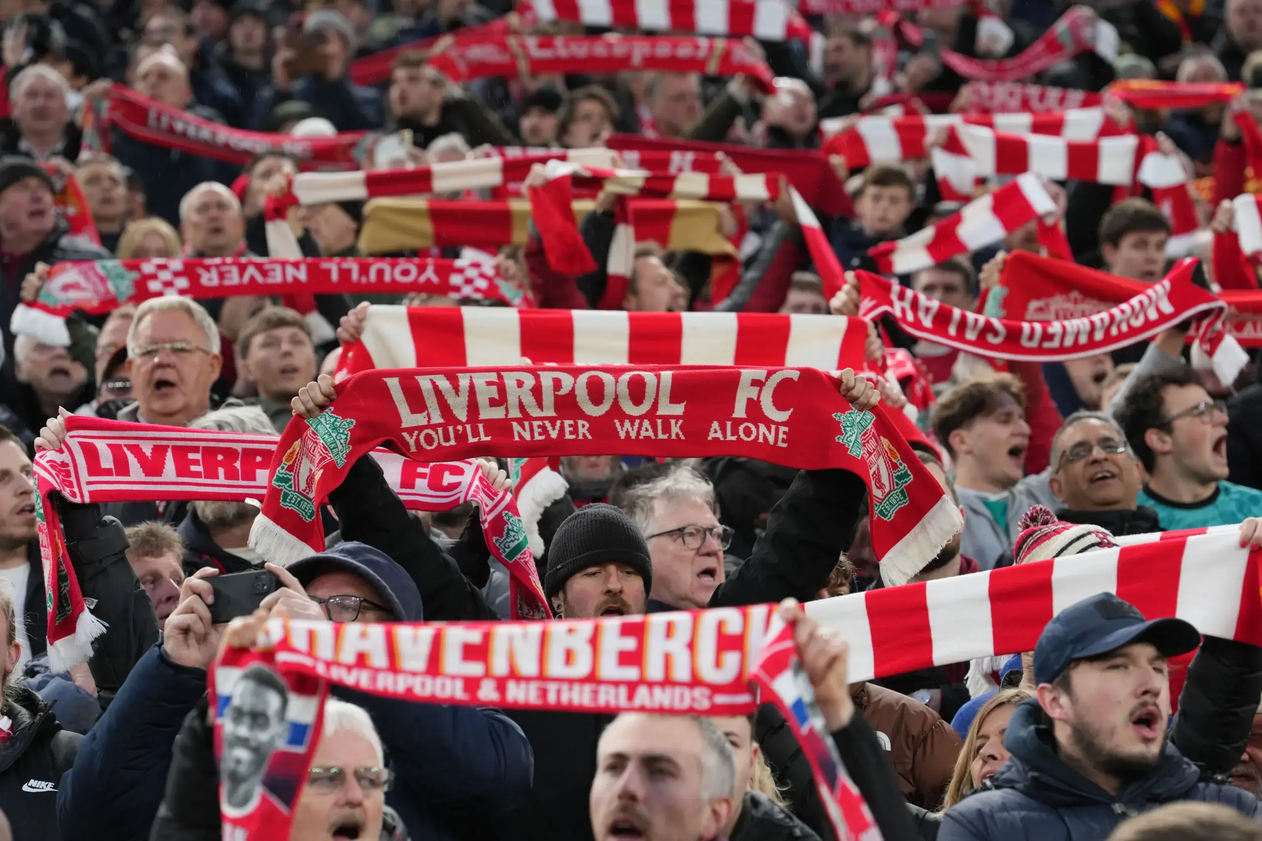 Фенове на Ливърпул