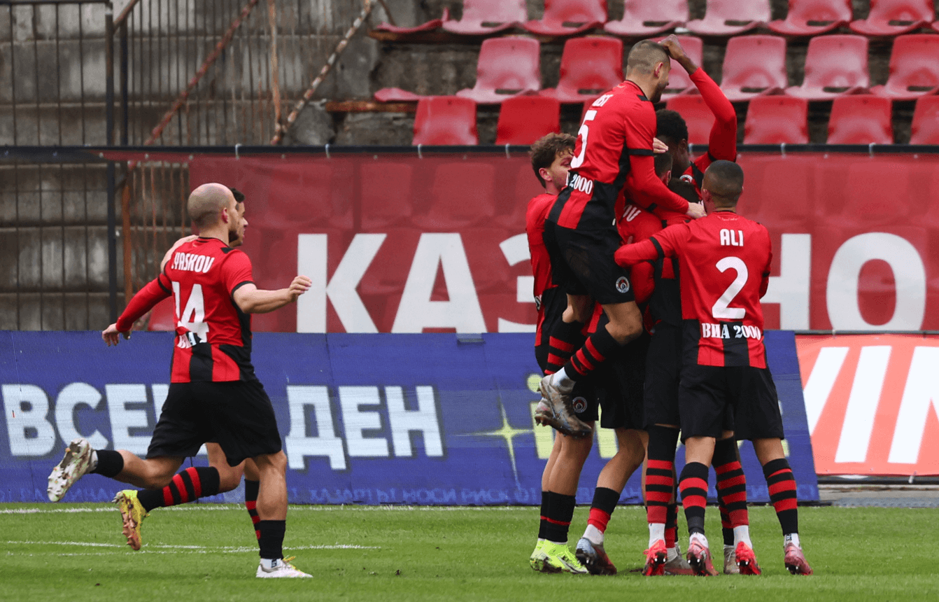 Локомотив София