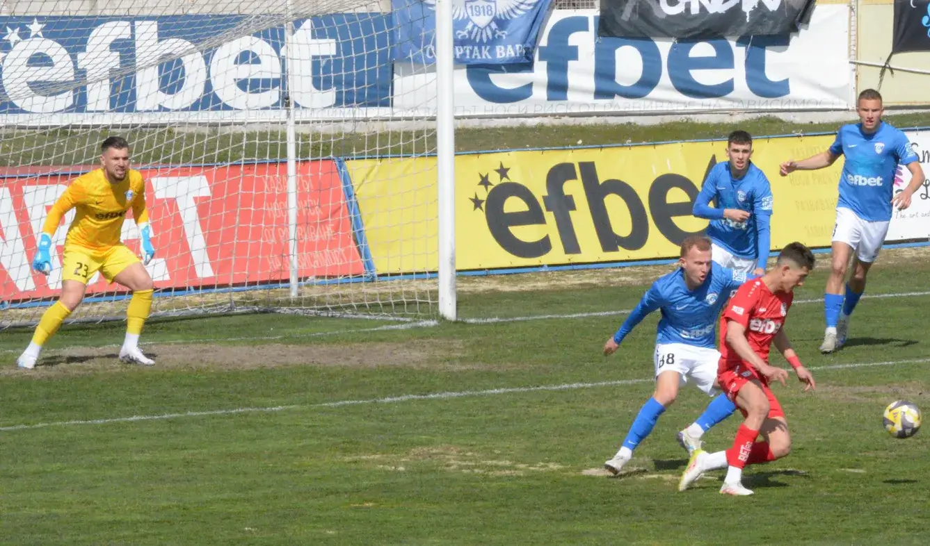 Максим Ковальов