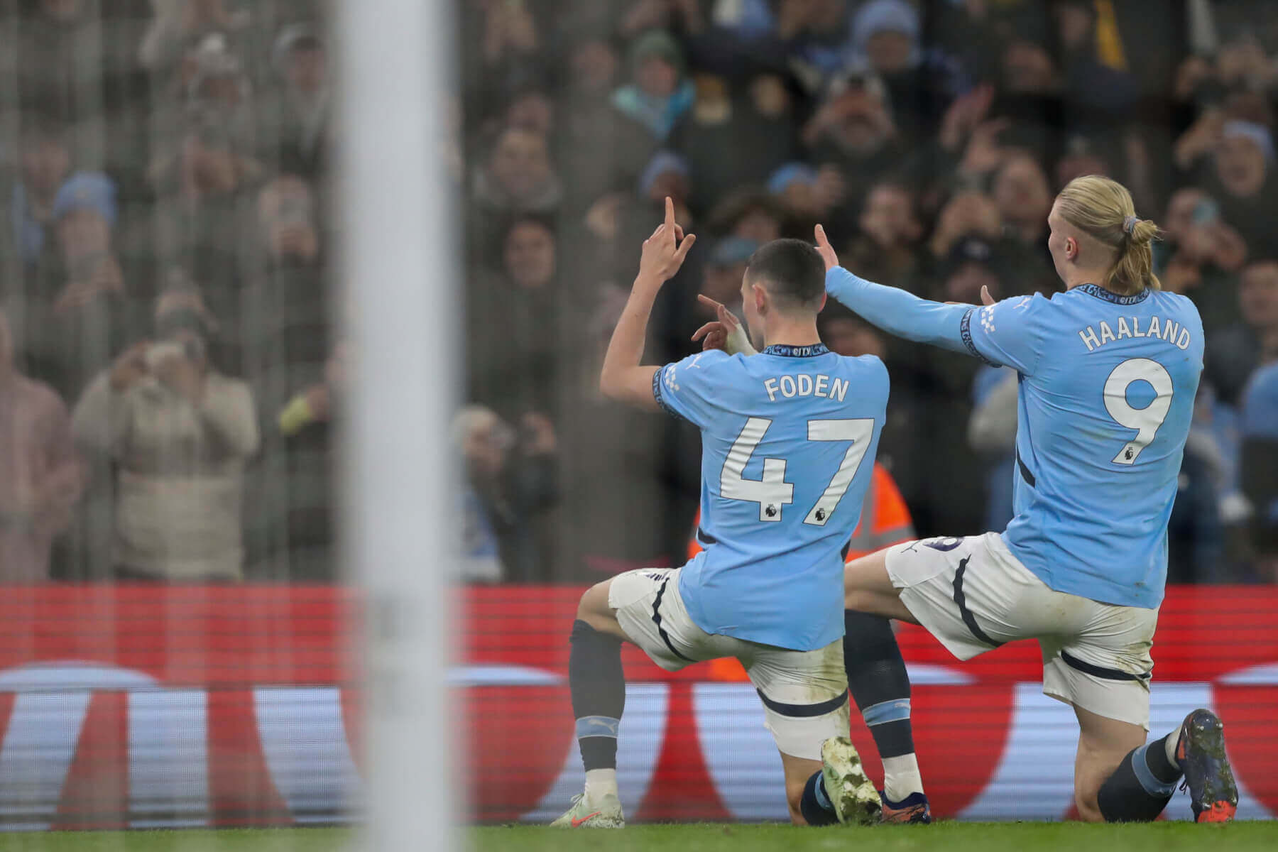 Phil Foden e Erling Haaland