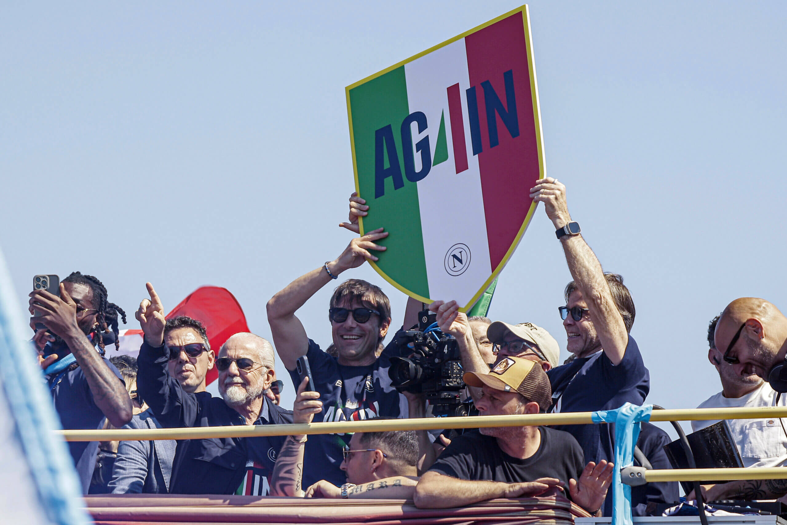 Наполи, Антонио Конте, Аурелио Де Лаурентис