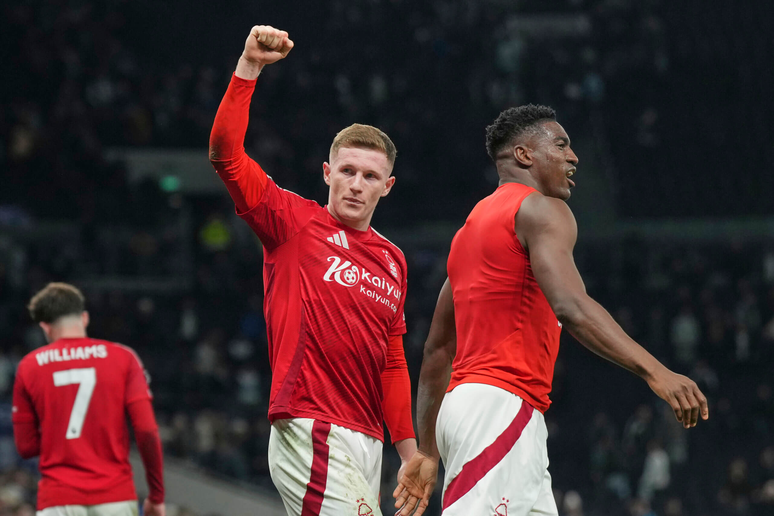 Елиът Андерсън и Тайво Авоний