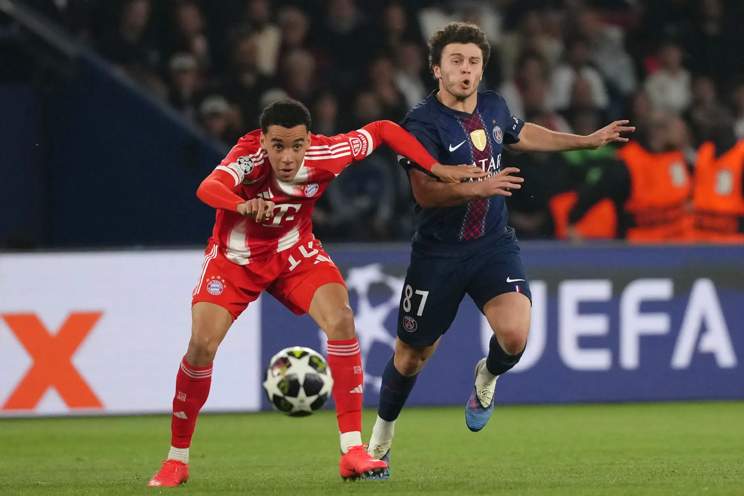 Жоао Невеш и Джамал Мусиала