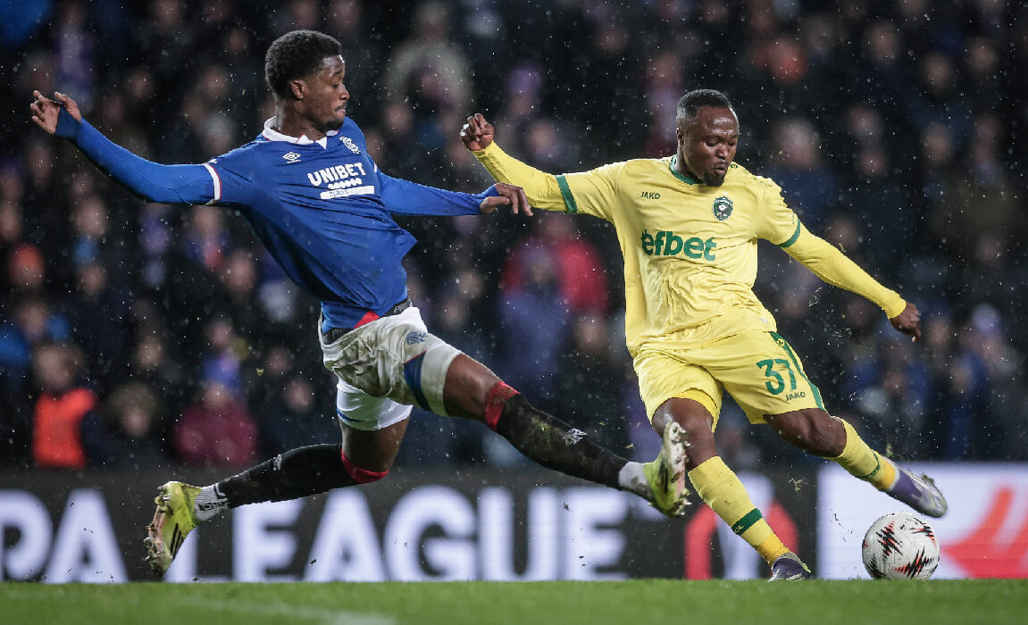 Емануел Фернандес и Бърнард Текпетей