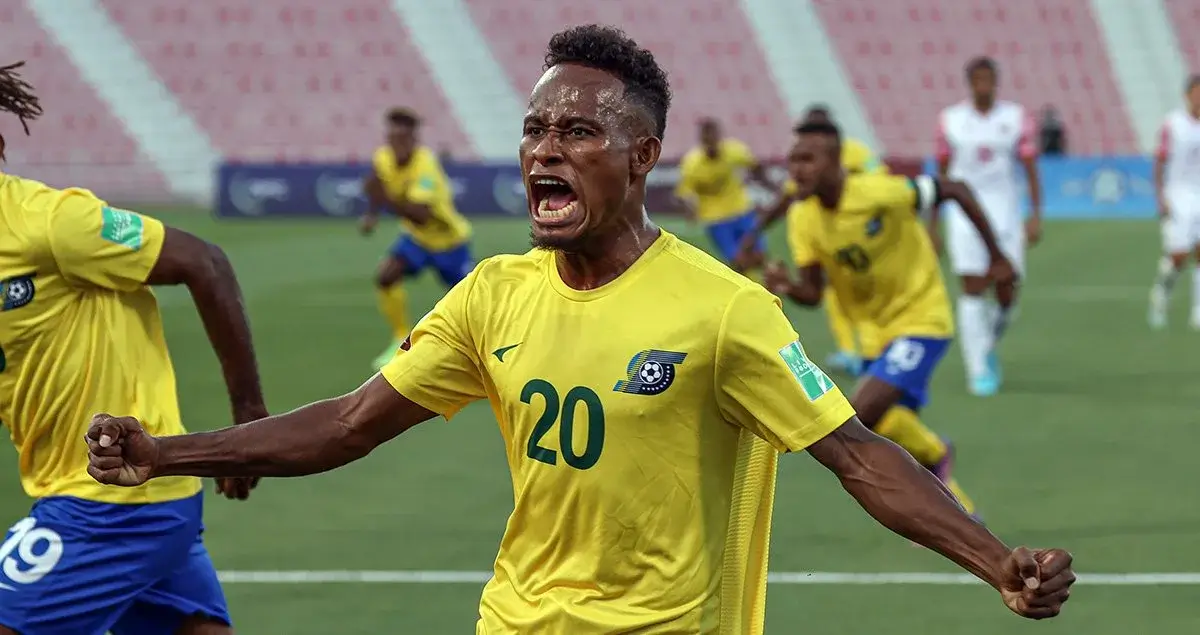 Рафаел Леаи