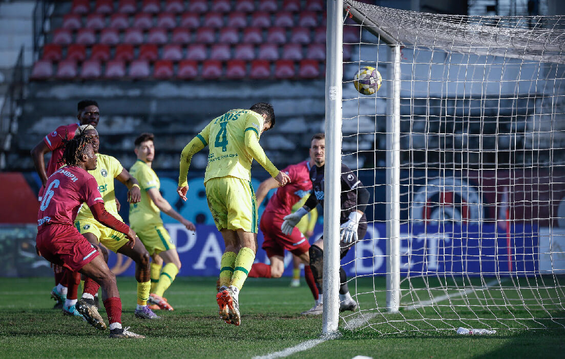 Диниш Алмейда