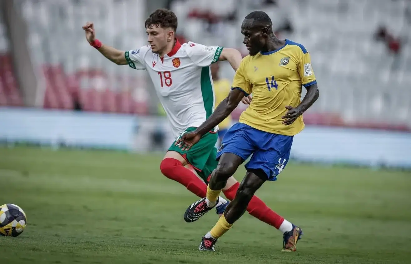 Джуниър Девйид и Кристиян Балов