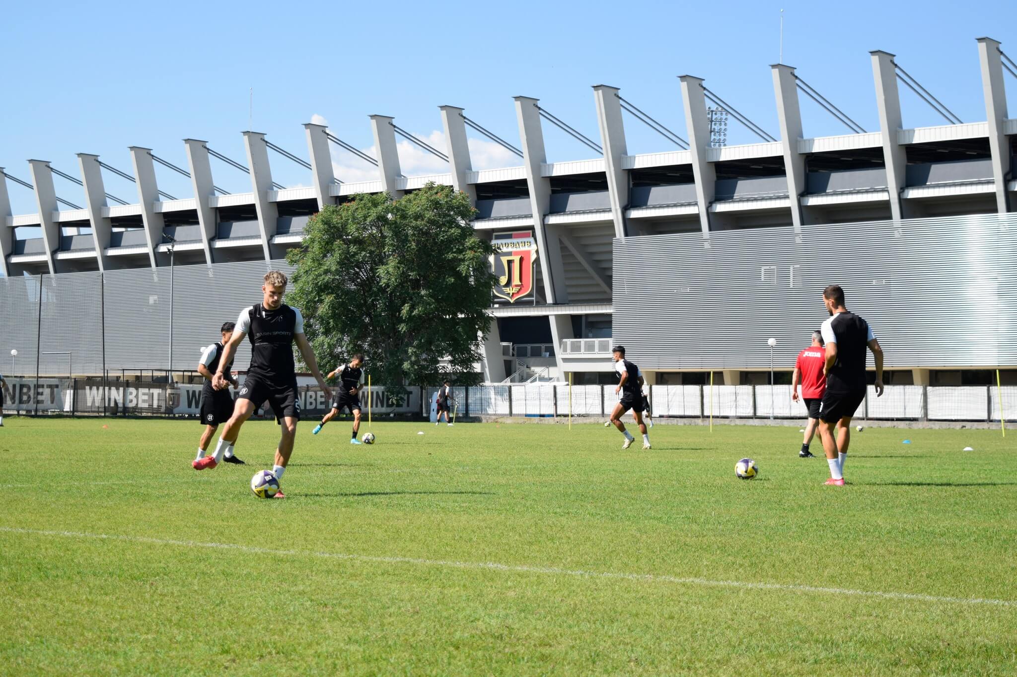 Стадион Локомотив в Пловдив