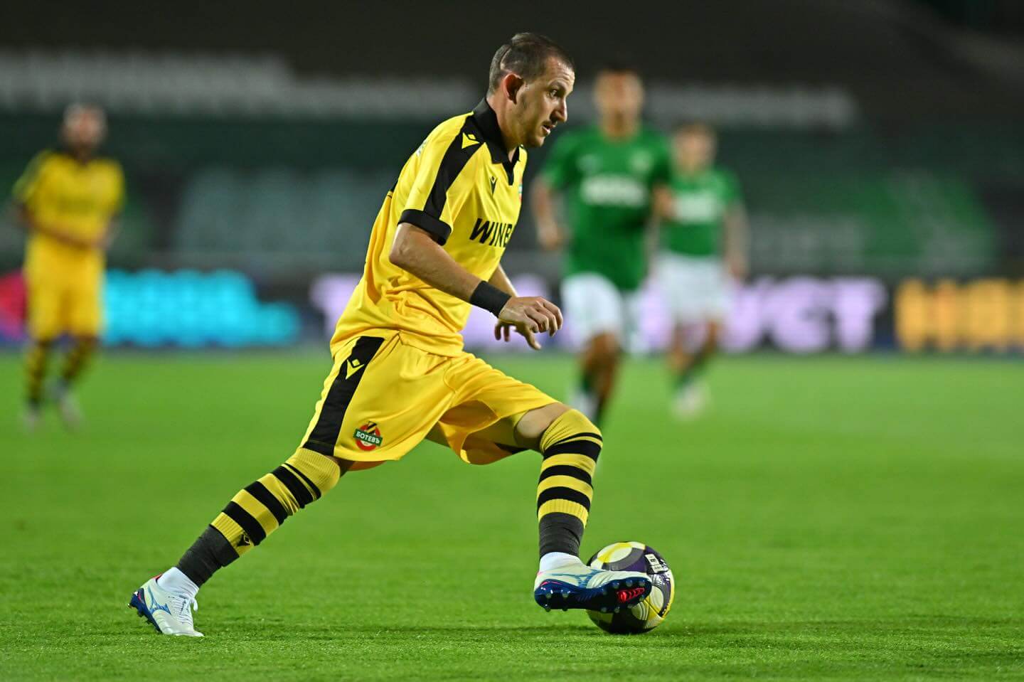 Тодор Неделев