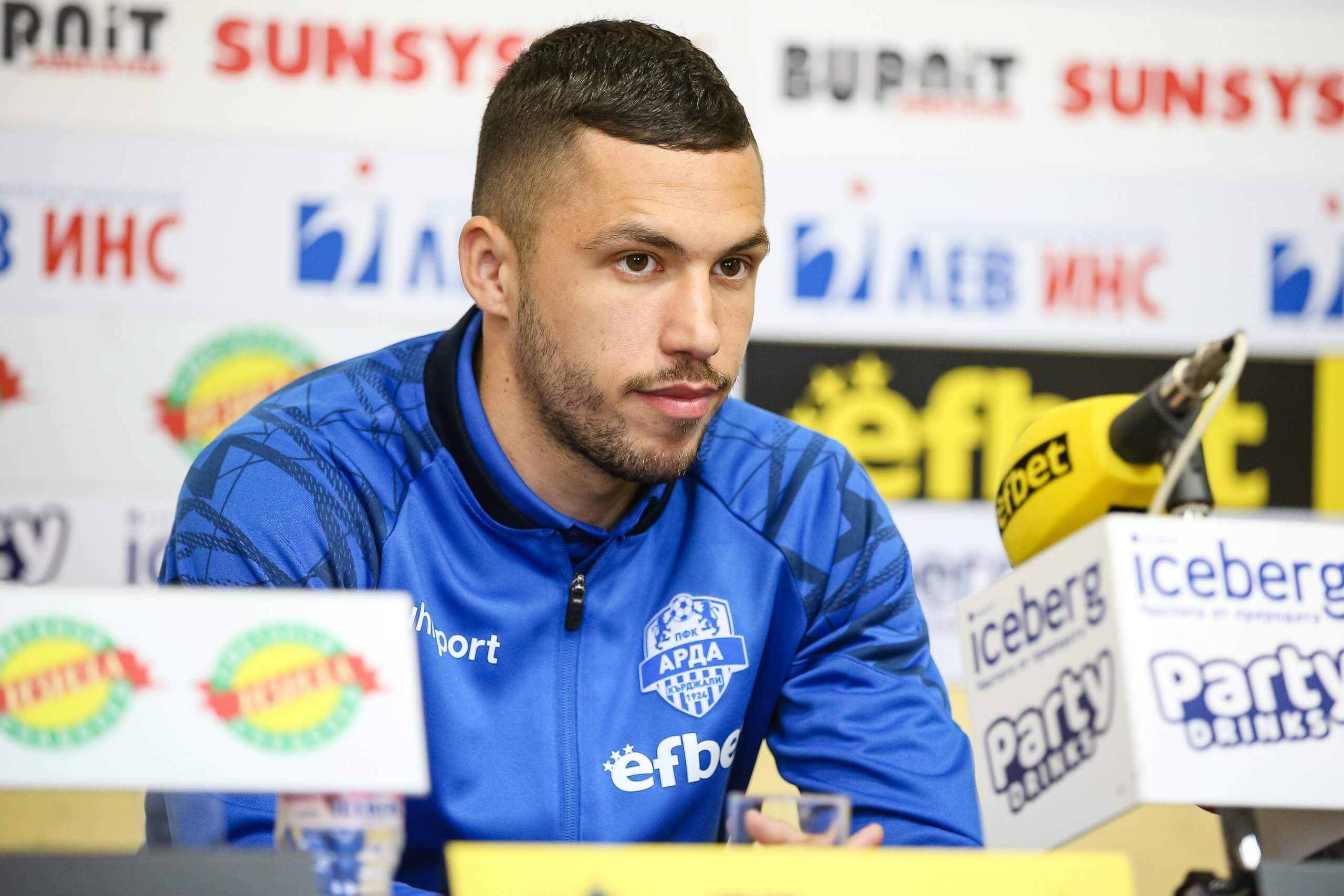 Станислав Иванов